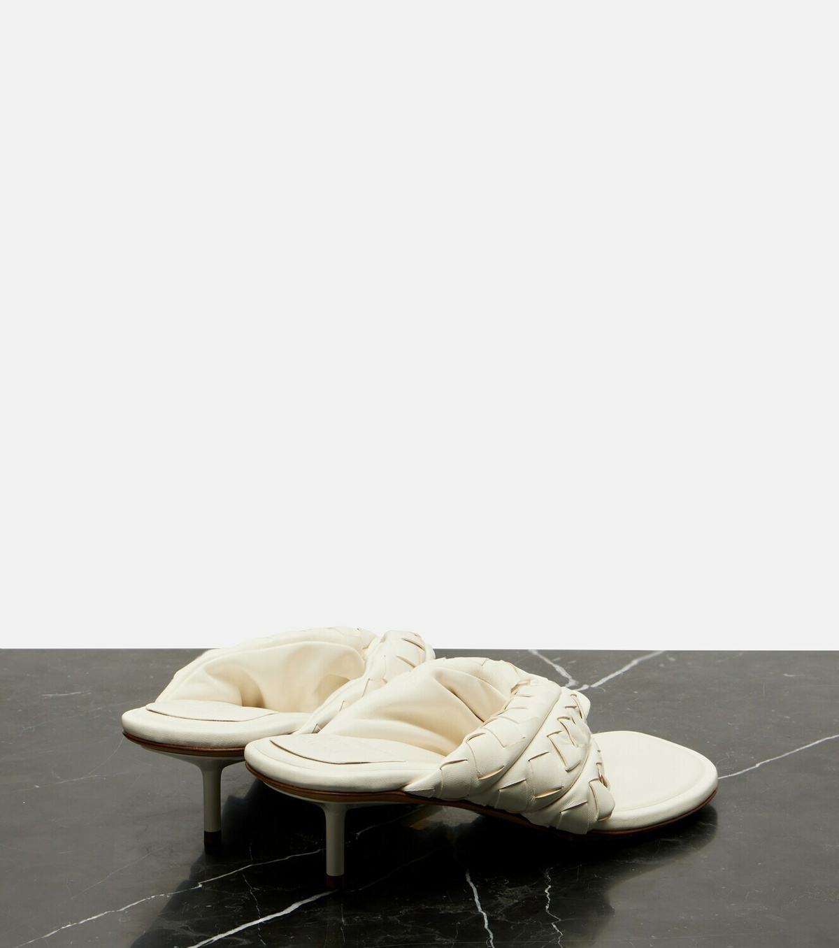Bottega Veneta Salsa Intrecciato leather thong sandals