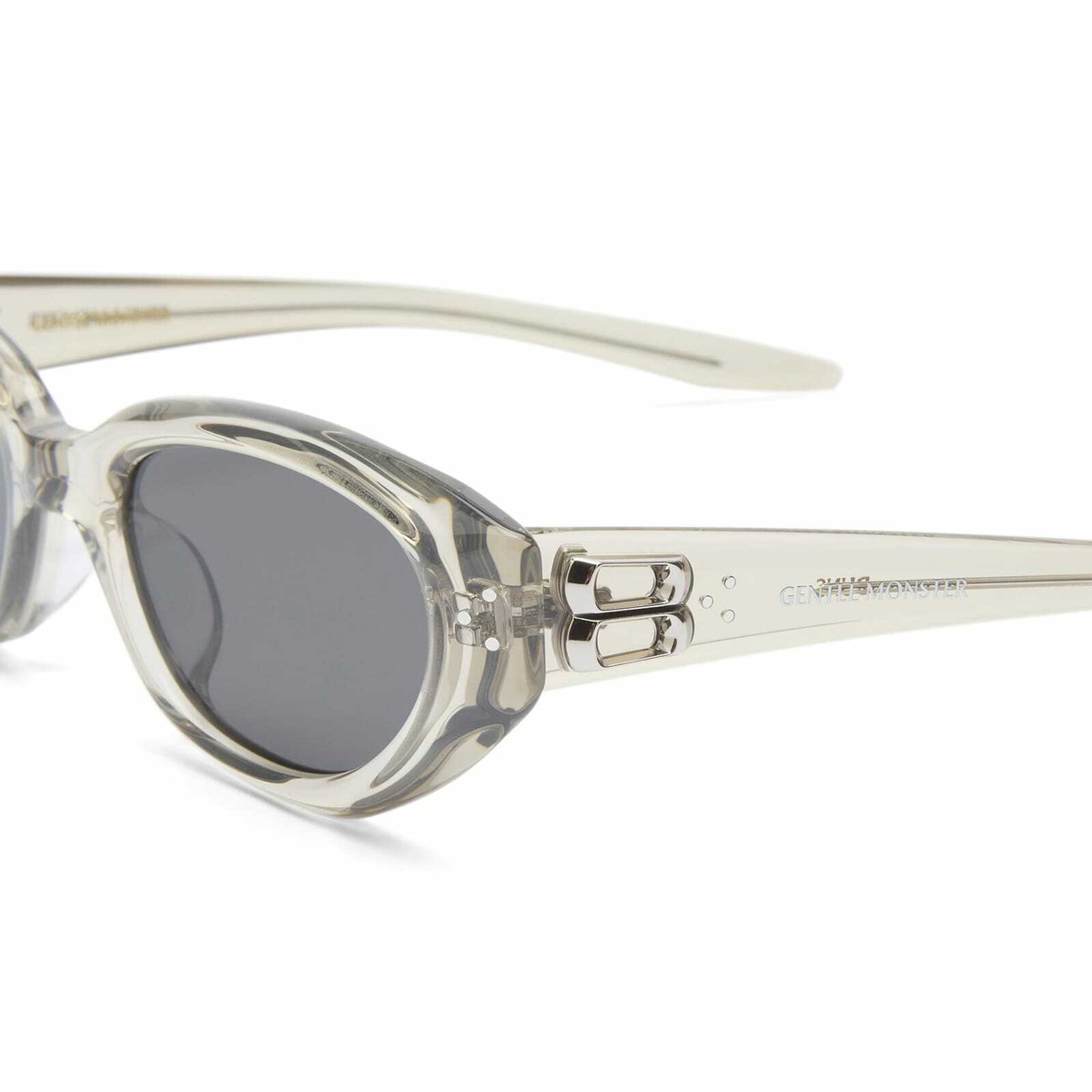 Gentle Monster Duns Sunglasses in Brown 