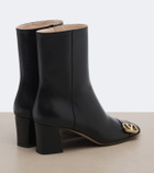 Valentino Garavani Veeside leather ankle boots
