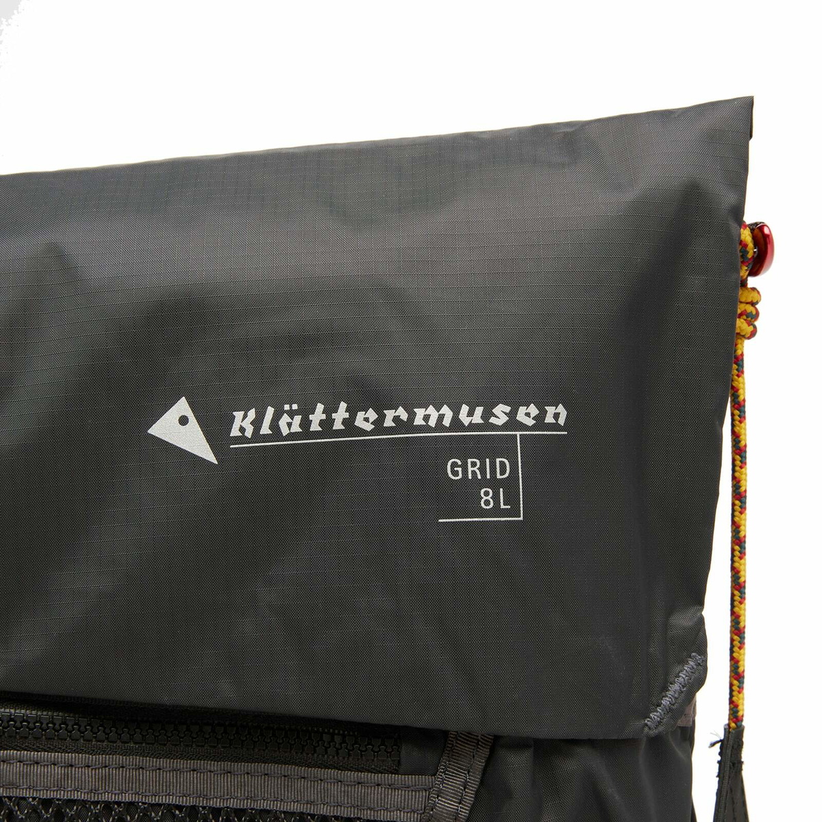 Klättermusen Grid Messenger Bag in Raven 