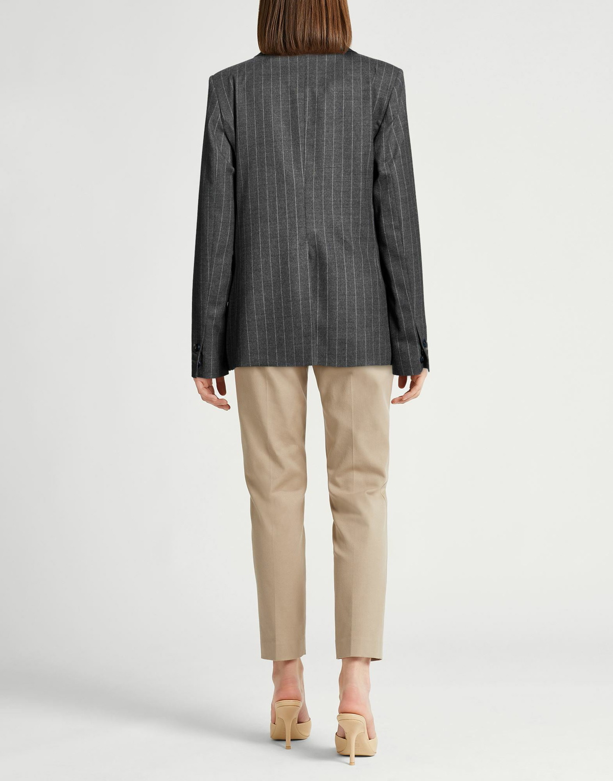 Ballantyne Womens Blazer in Grey