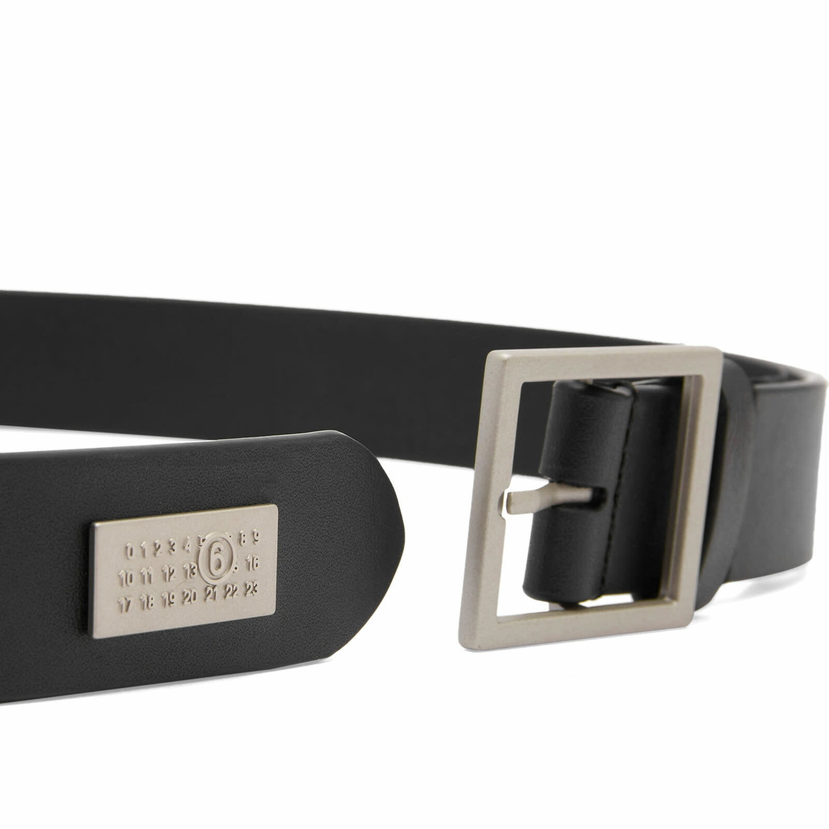 【MM6 Maison Margiela】 NUMERIC BUCKLE 3.0 BELT MM6 Maison Margiela Men's Numeric Buckle 3.0 Leather Belt in