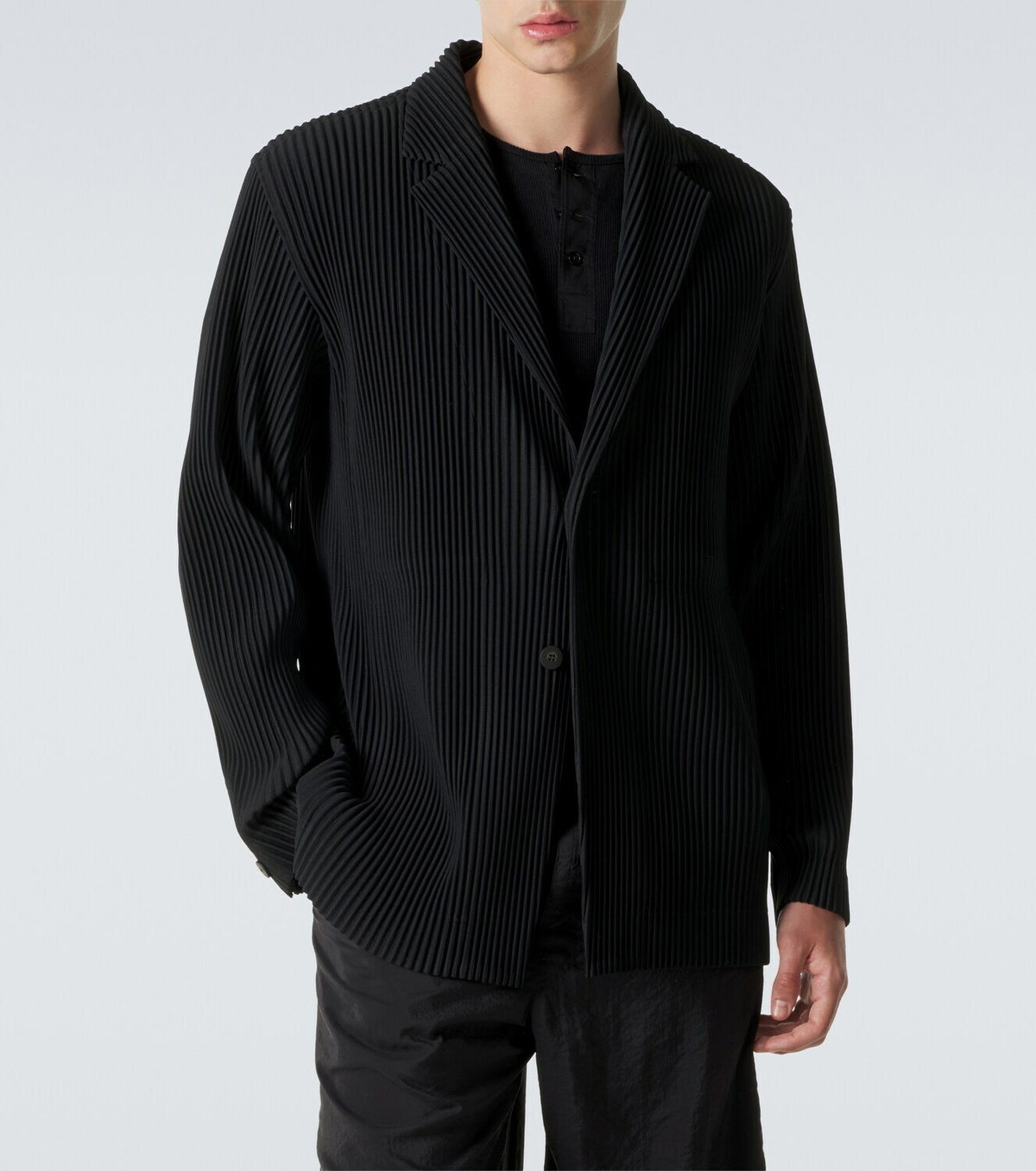 Homme Plissé Issey Miyake Basics pleated blazer