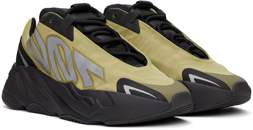 yeezy 700 black green