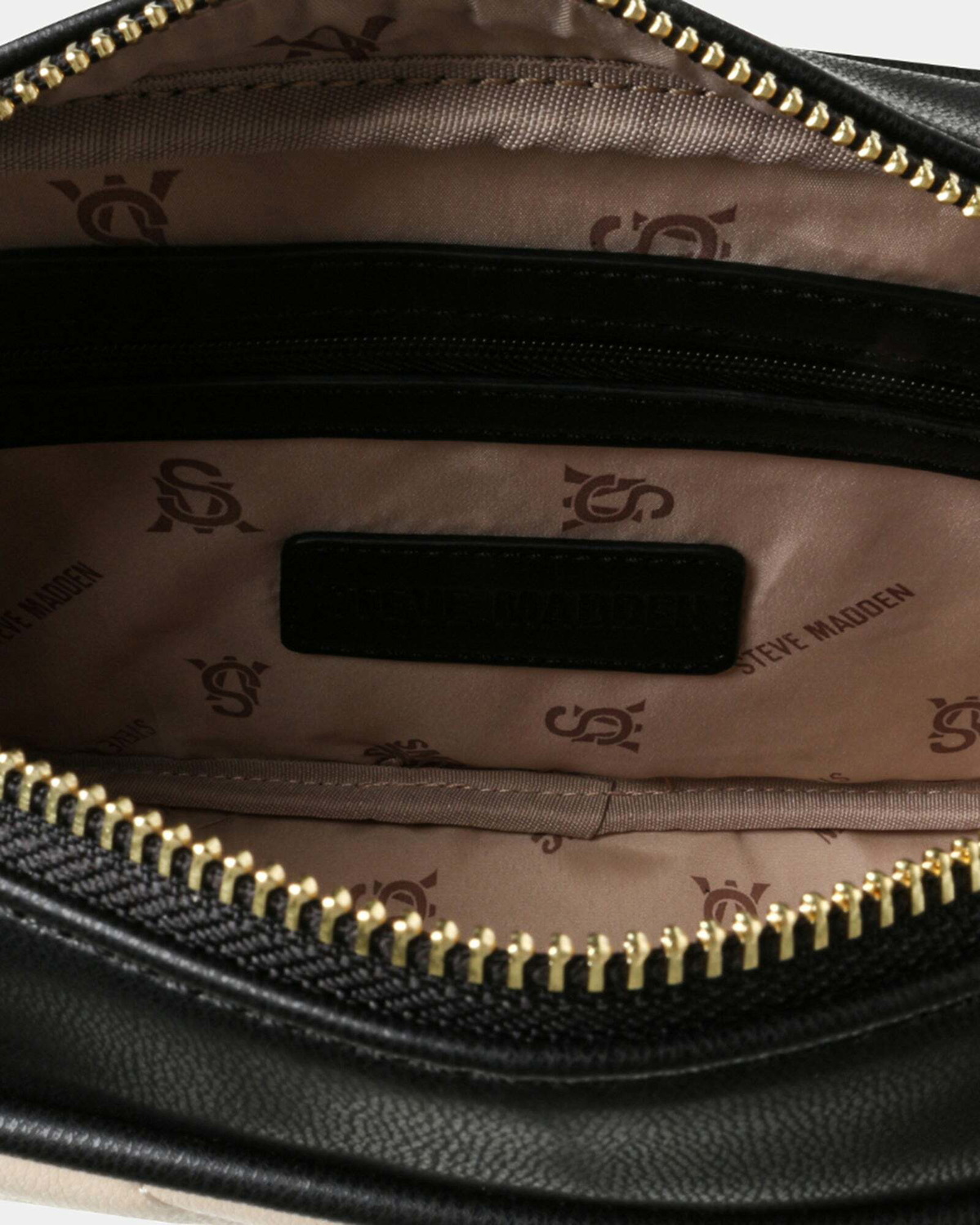 Steve Madden Bziria Bag in Black