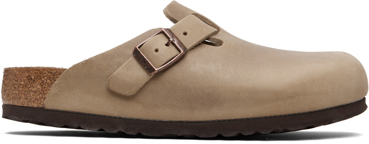 Photo: Birkenstock Beige Regular Boston Oiled Leather Slip-on Loafers