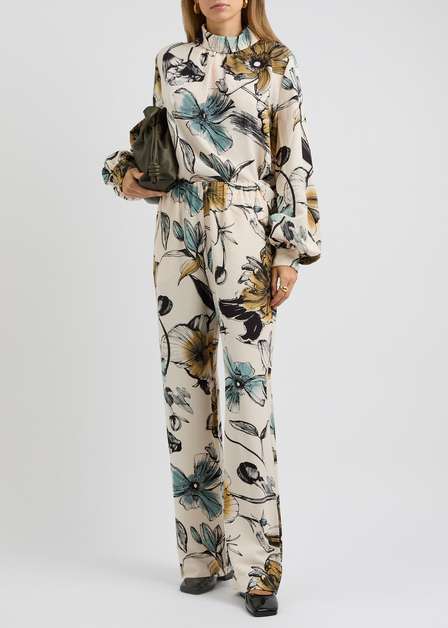 Stine Goya Floral-print Cloqué Trousers Multicoloured