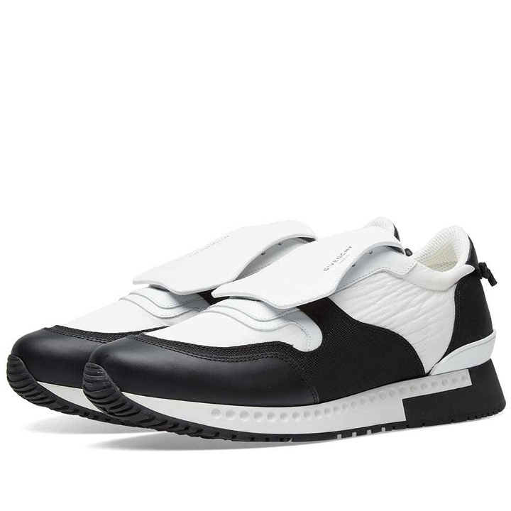 Photo: Givenchy Active Runner Show Sneaker White