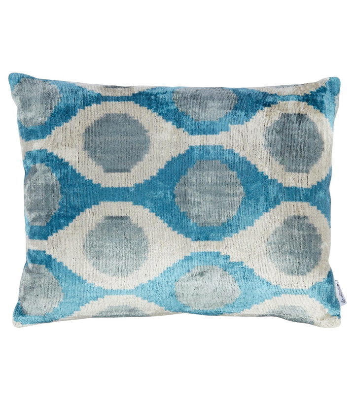 Photo: Les-Ottomans Silk velvet cushion