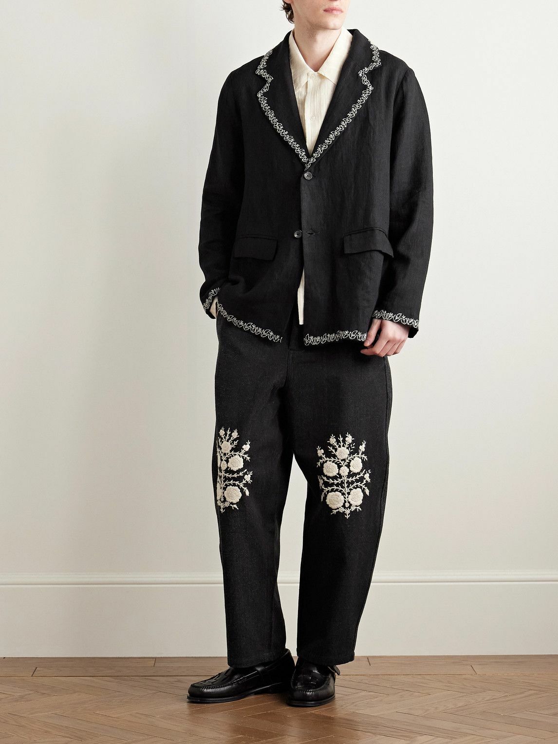 Kartik Research - Unstructured Embroidered Linen Blazer - Black