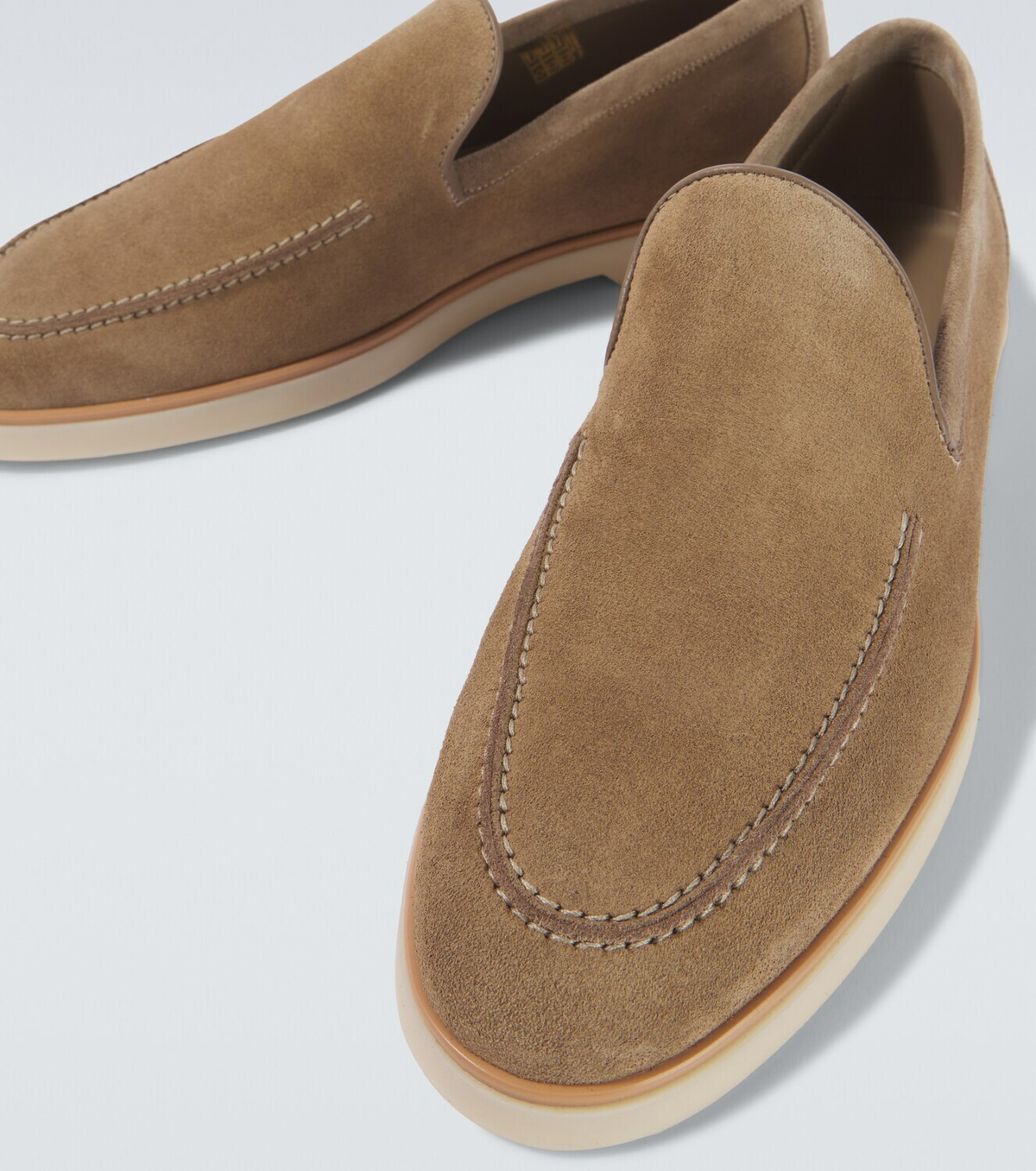 Magnanni Calpe suede loafers