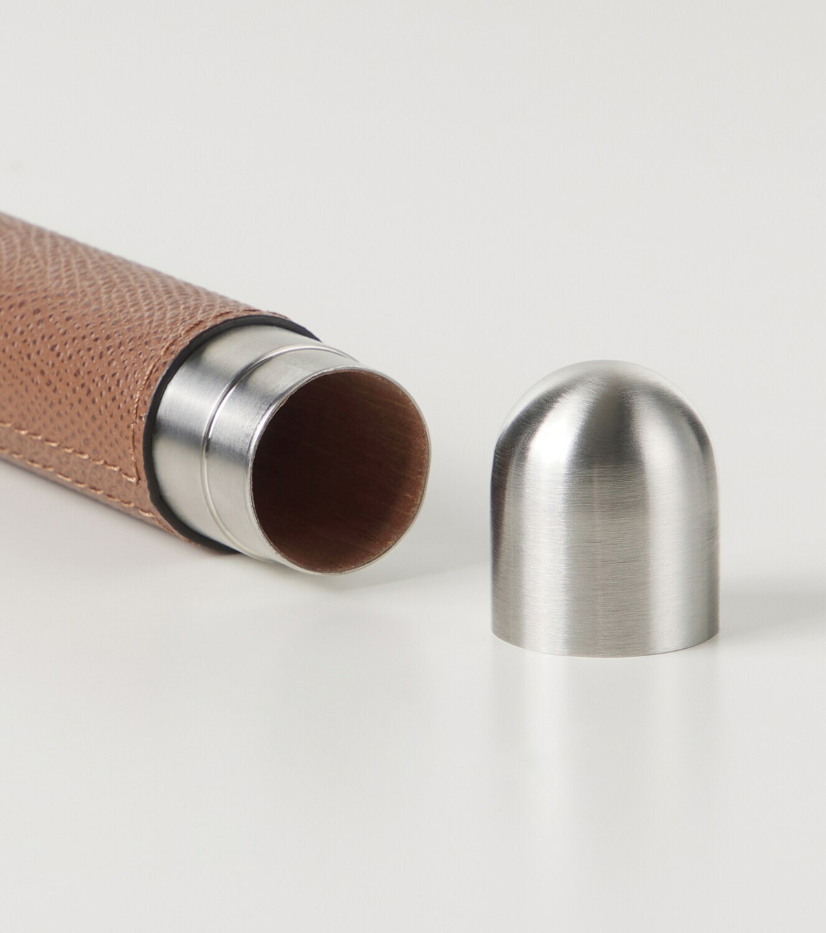 Giobagnara Leather-trimmed cigar holder