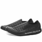 TAKAHIROMIYASHITA TheSoloist. Men's OOFOS Way Of Life Checker Shoe in Black