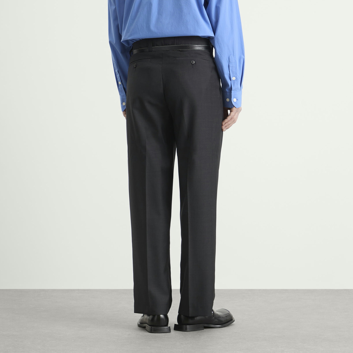 mfpen Men's Grain Classic Trousers in Dark Grey