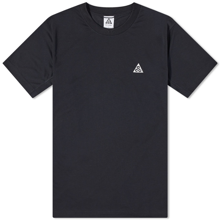 Photo: Nike Men's ACG Dri-Fit Adv Goat Rocks T-Shirt in Black/Anthracite
