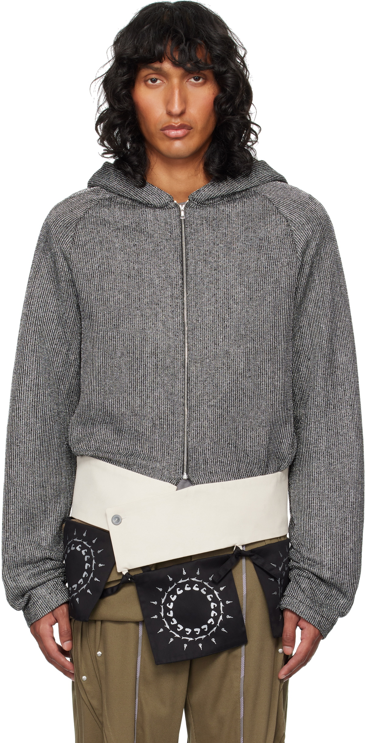【関税込み】STRONGTHE グレー Knotted Backpack Tシャツ STRONGTHE Gray Knotted Backpack T-shirt STRONGTHE
