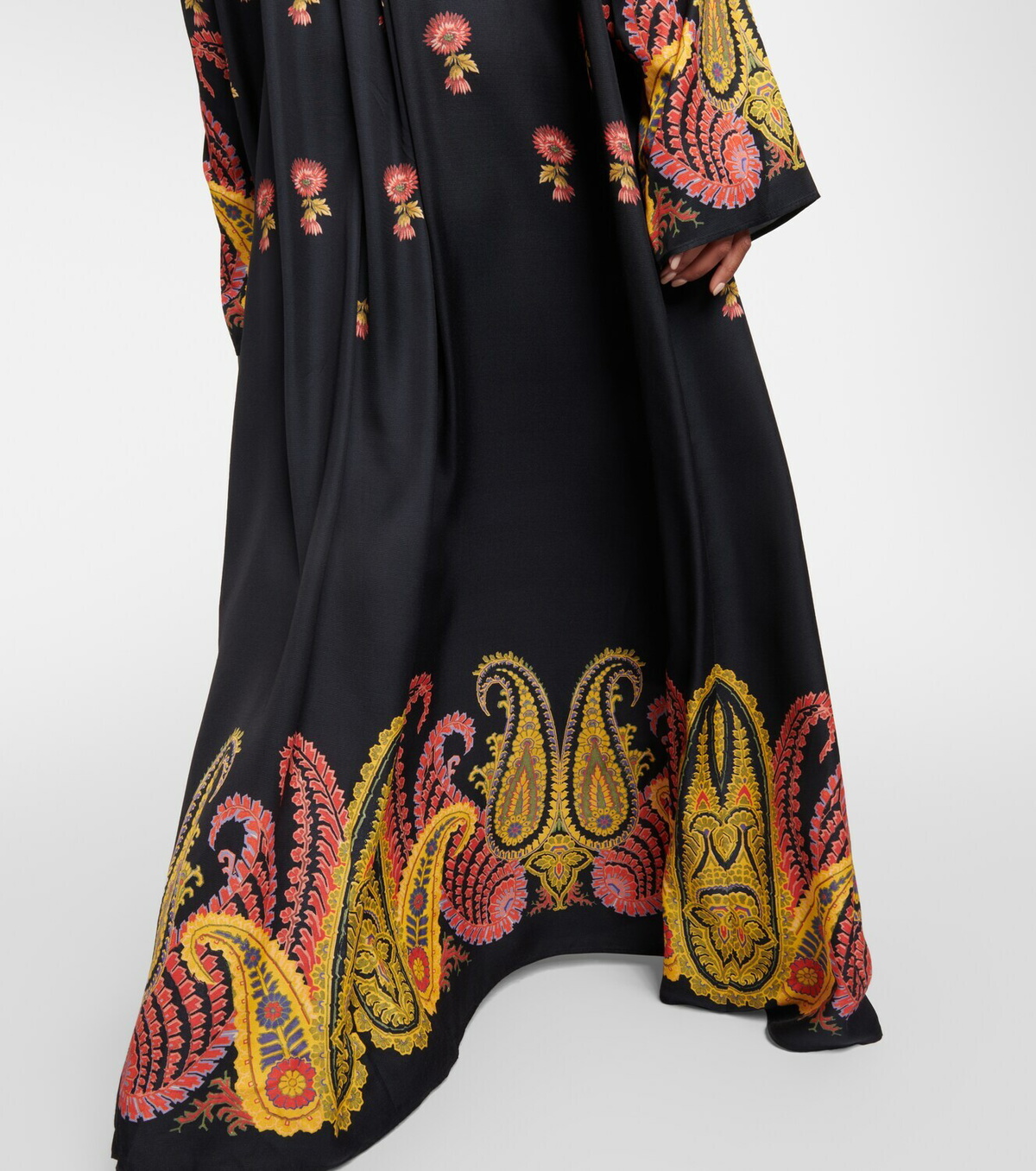 【ETRO】paisley-print crepe de chine kaftan Etro Paisley-print Crepe De Chine Kaftan In Pink | ModeSens