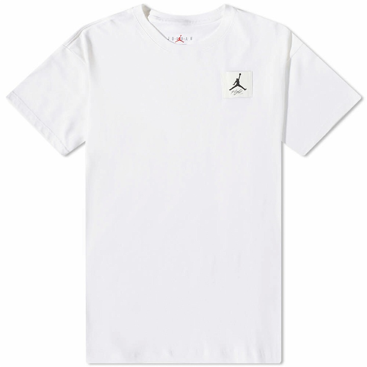 Photo: Air Jordan Men's Essential Oversized T-Shirt in White