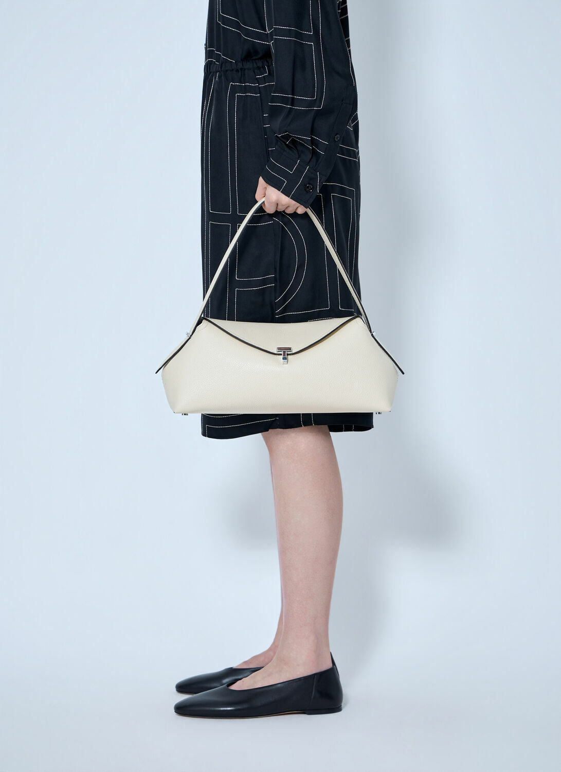Toteme T-Lock Grained-Leather Shoulder Bag