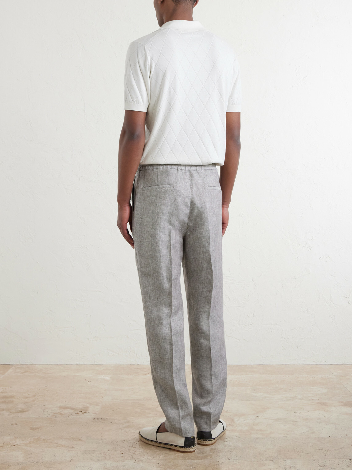 Brunello Cucinelli - Straight-Leg Pleated Hemp and Linen-Blend Twill Trousers - Gray