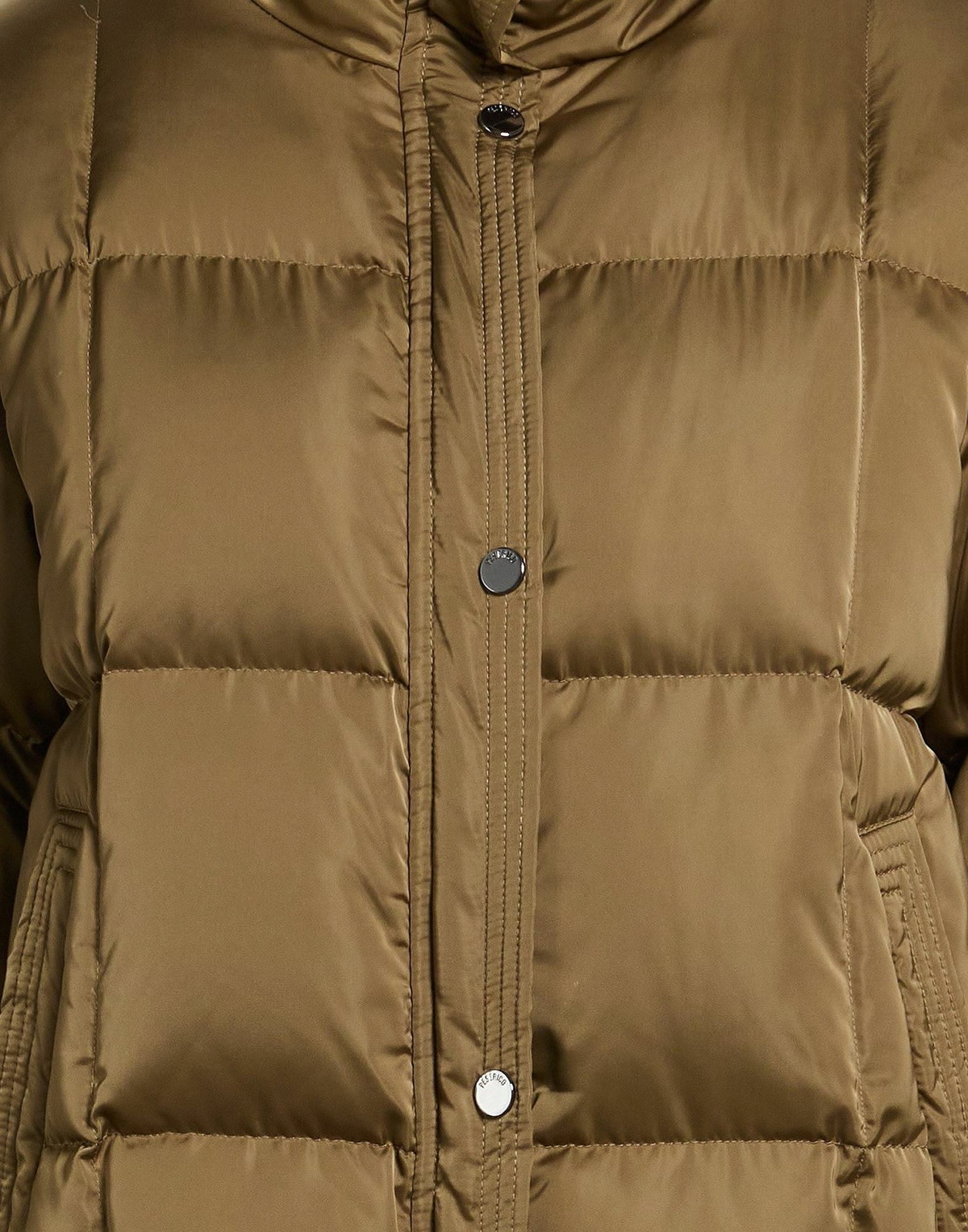 Peserico Womens Puffer Military in Green