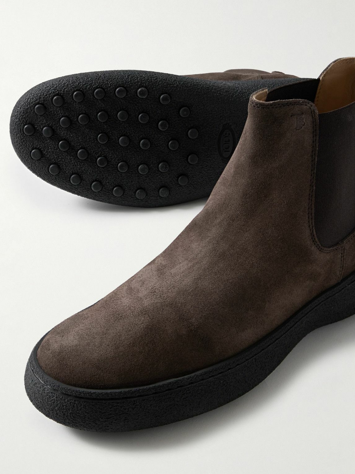 Tod's - Suede Chelsea Boots - Brown