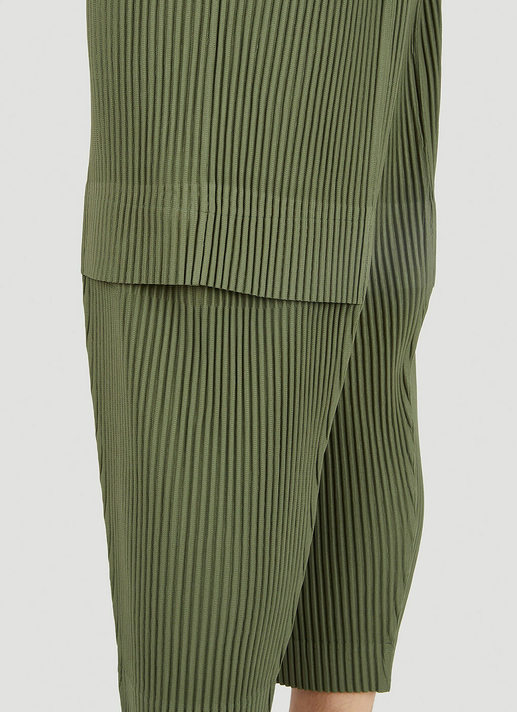 Plissé Cargo Pants in Green Homme Plisse Issey Miyake