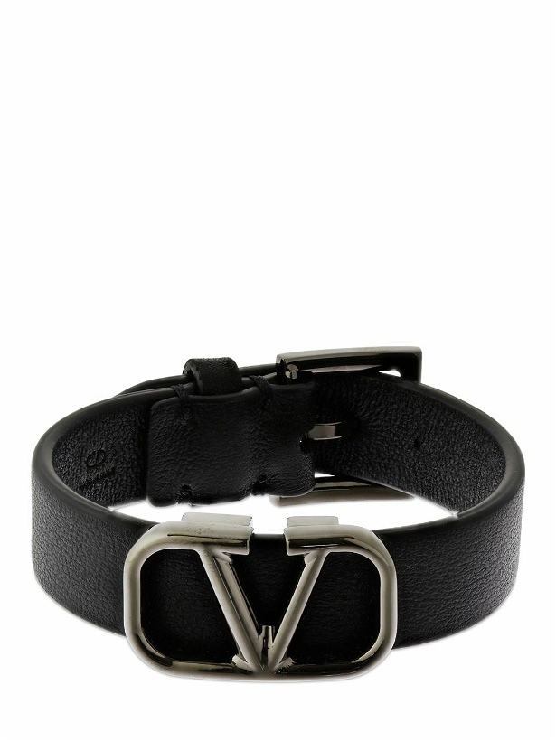 Photo: VALENTINO GARAVANI - V Logo Leather Belt Bracelet