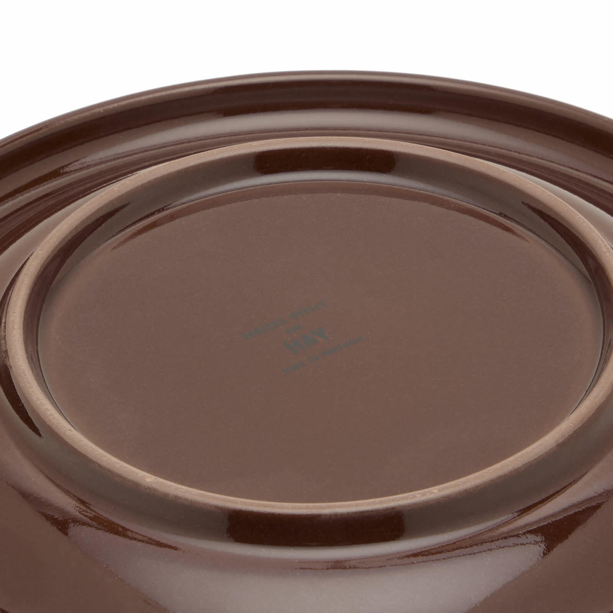 HAY Barro Side Plate - Set of 2 in Burgundy 