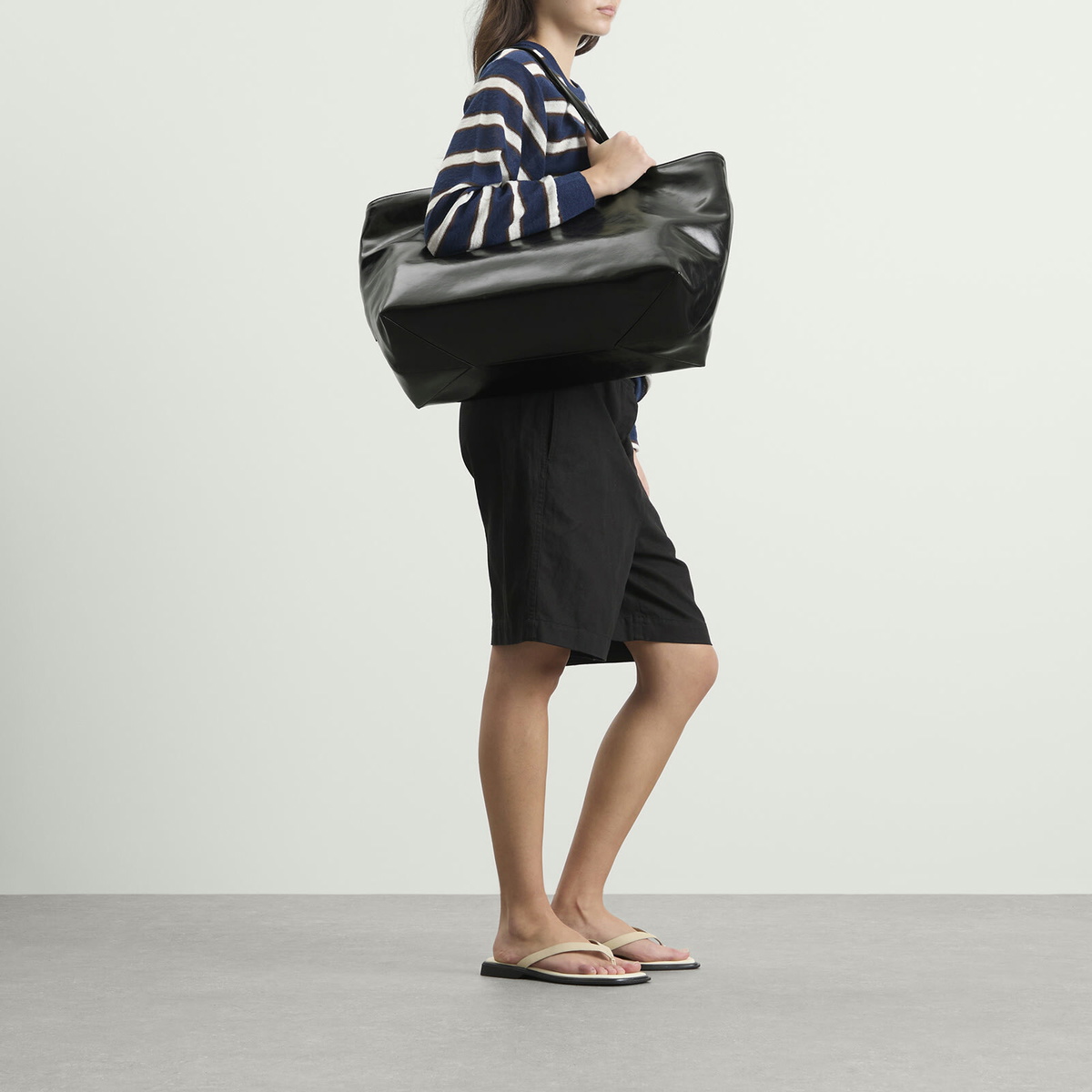 Nothing Written Women's Large Tote Bag in Black 
