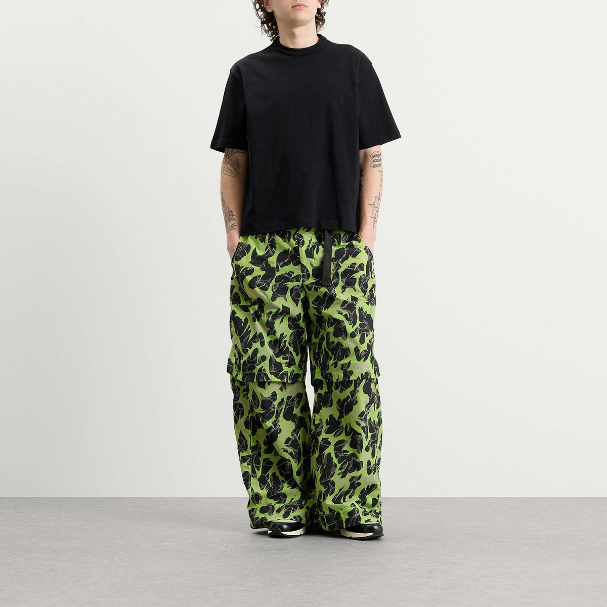Nike Men's PF Woven Convertible Pants in Cream Ii/Volt Ice