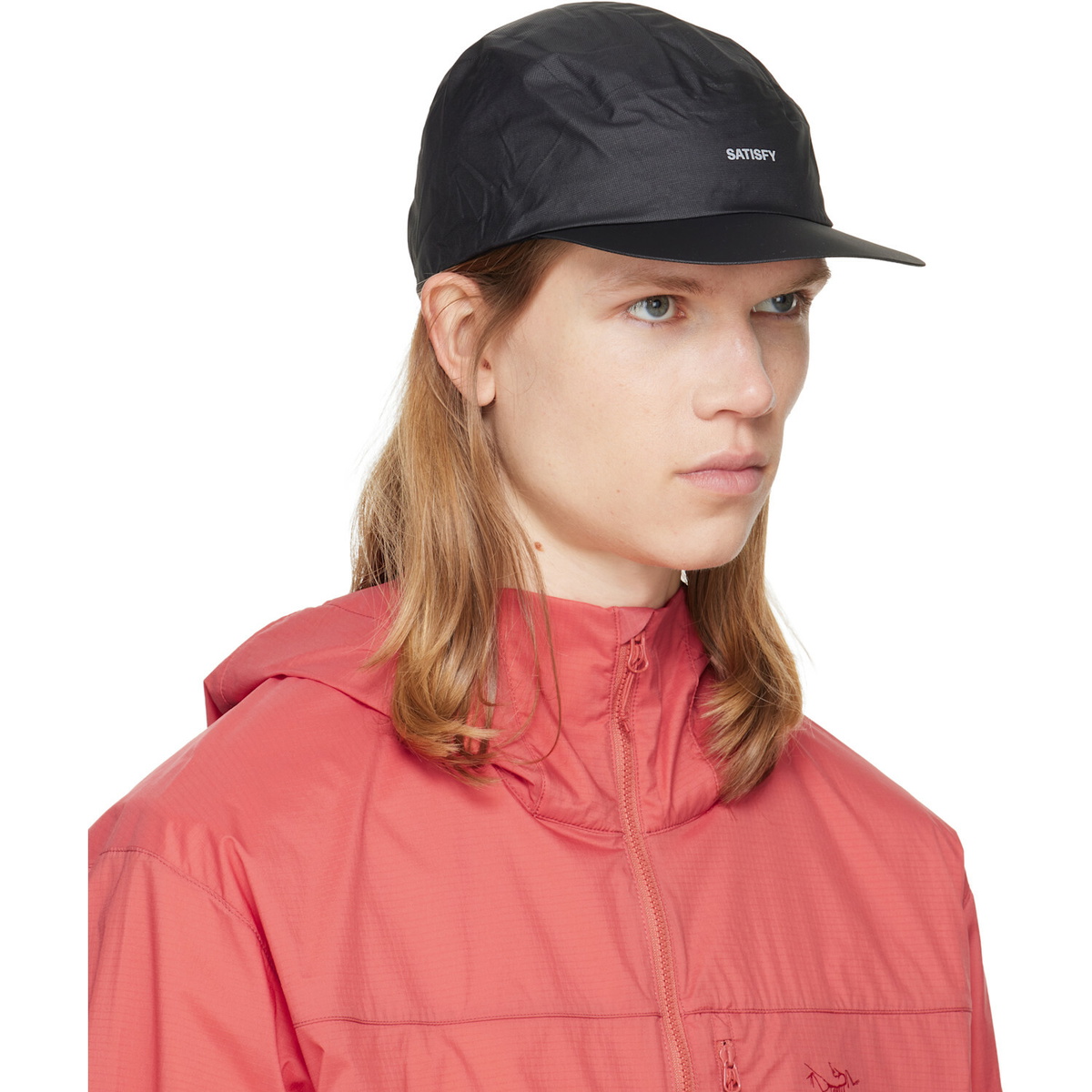 Satisfy Black Pertex 3L Rain Cap
