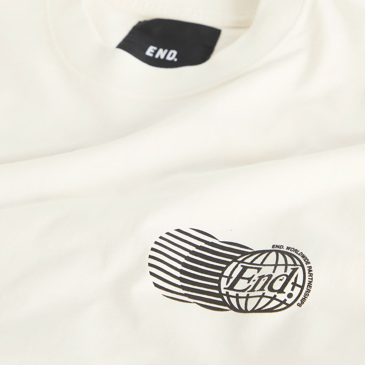 END. City Series 2.0 Newcastle T-Shirt in Ecru