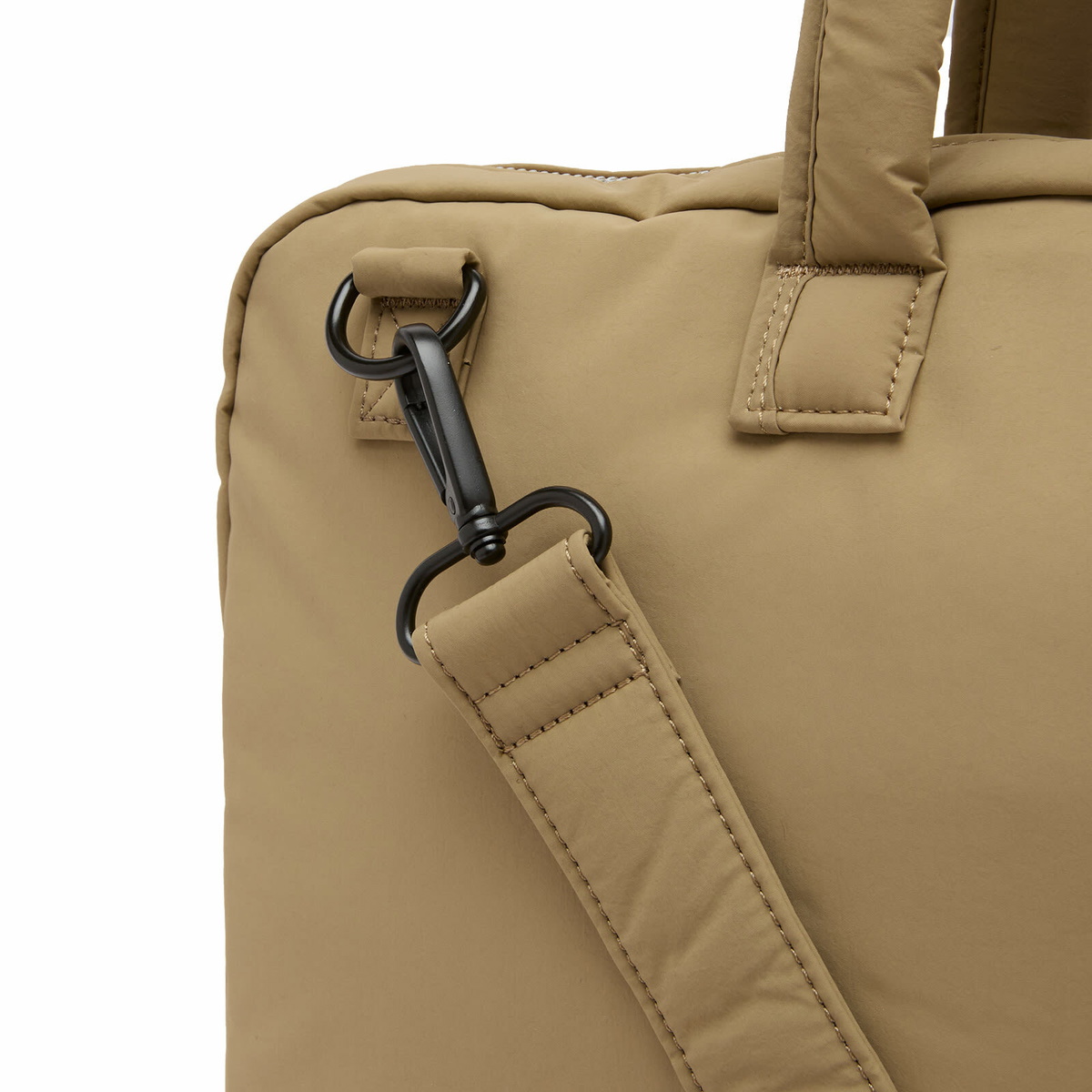 Mazi Untitled AM Case 03 in Beige 
