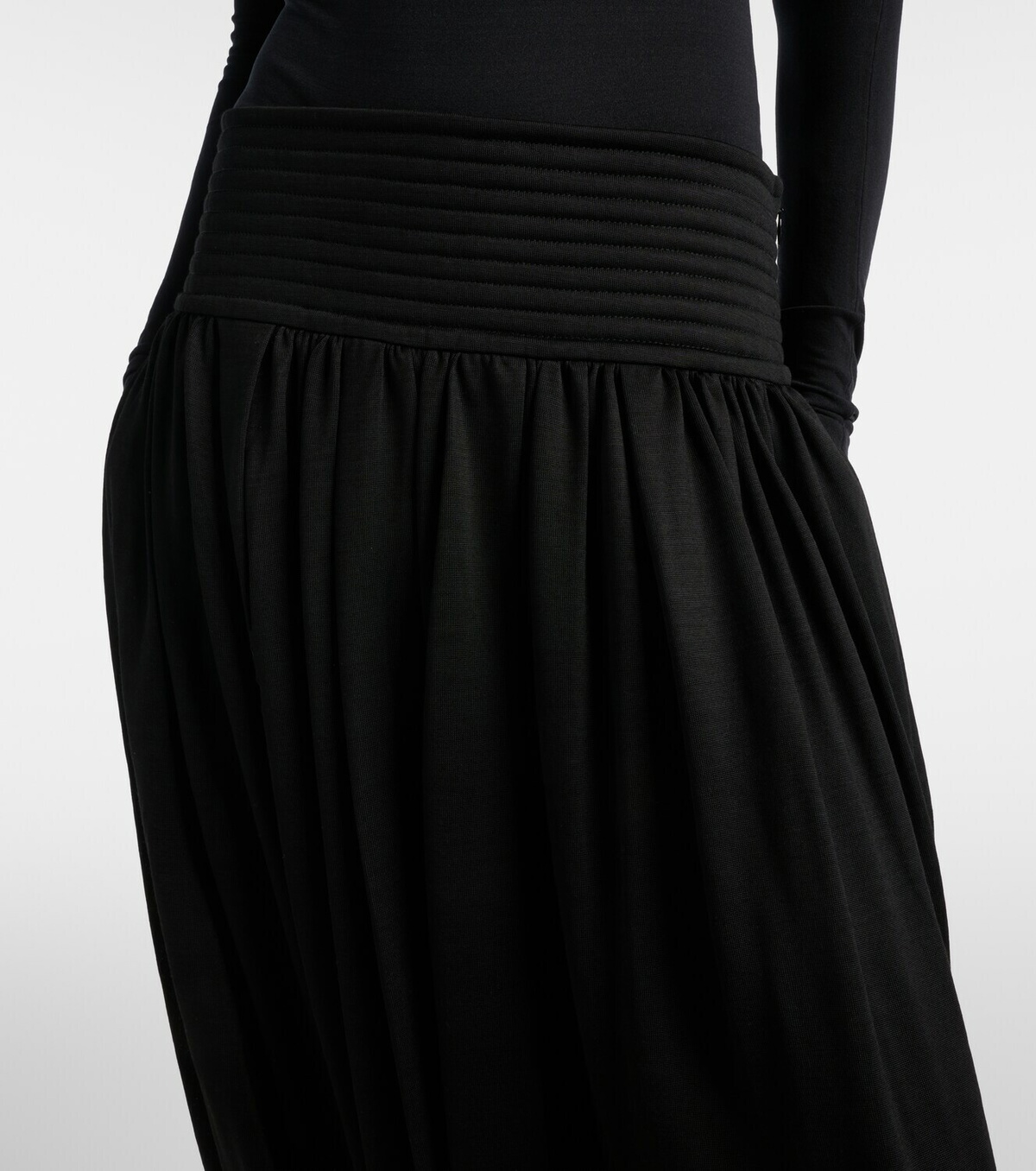 Alaïa Wool-blend balloon pants
