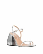 Nodaleto Womens Thong sandal in Silver