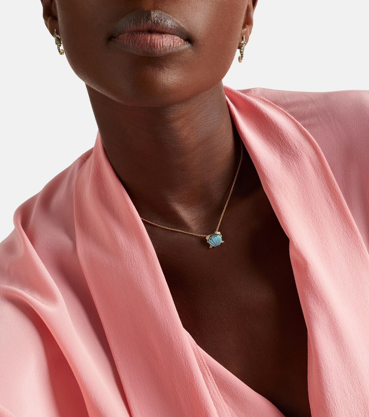 Yvonne Léon Crabe Coquillage 9kt gold pendant necklace with turquoise and diamonds