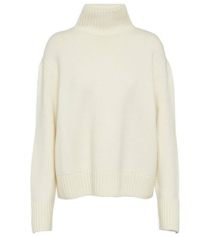 Photo: Loro Piana Parksville cashmere turtleneck sweater