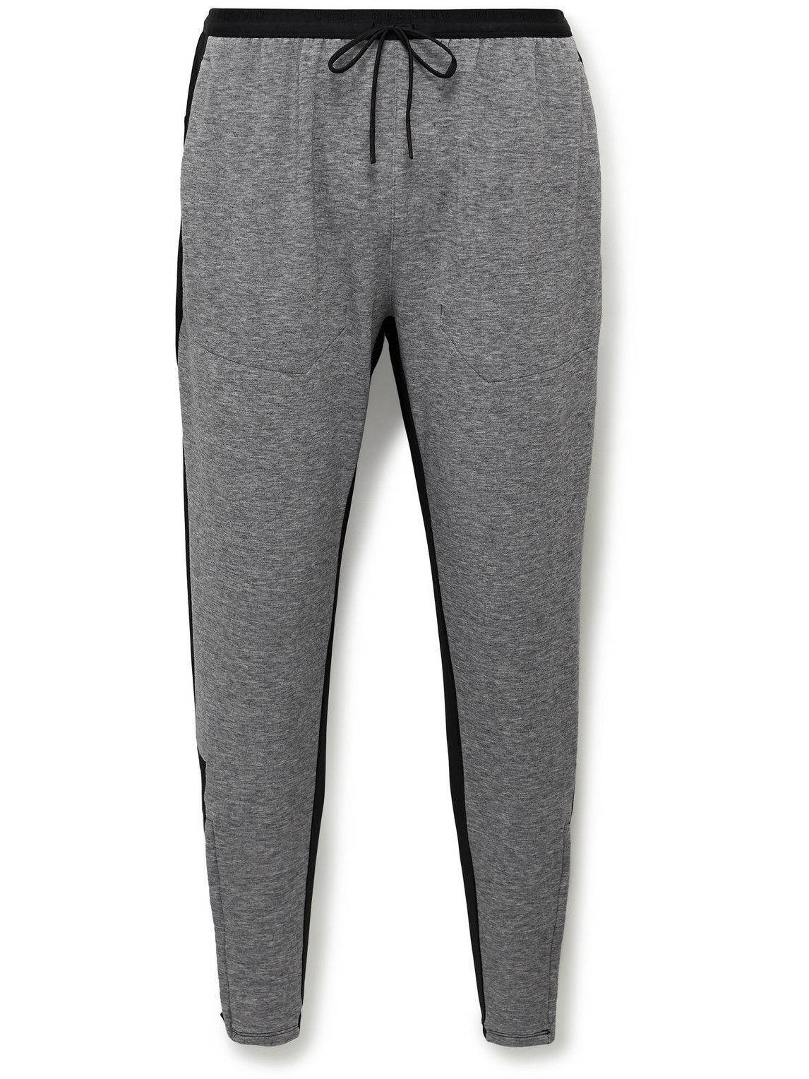 Nike Yoga Therma-fit Adv Wool Pants in Black