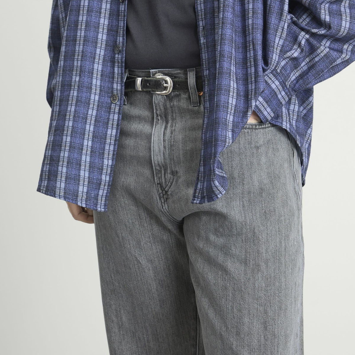 Levi's Men's Blue Tab Marker Loose Jeans in Stone Hills