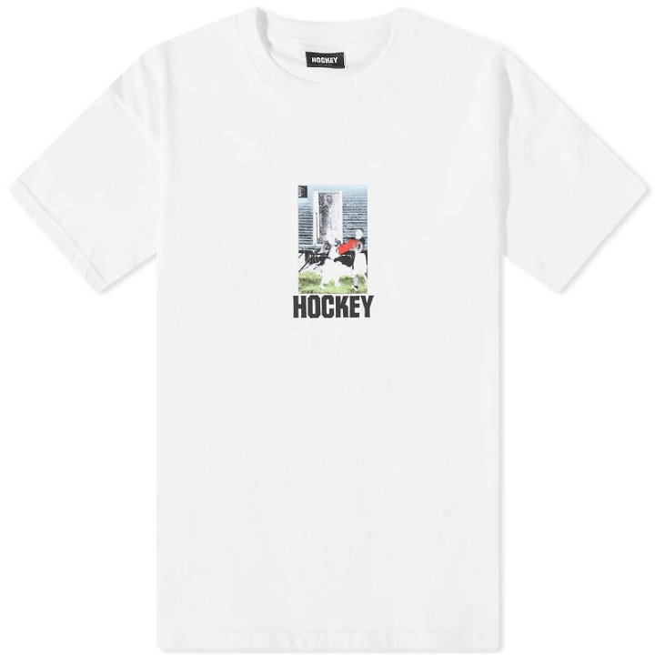 Photo: HOCKEY Men's Front Yard T-Shirt in White