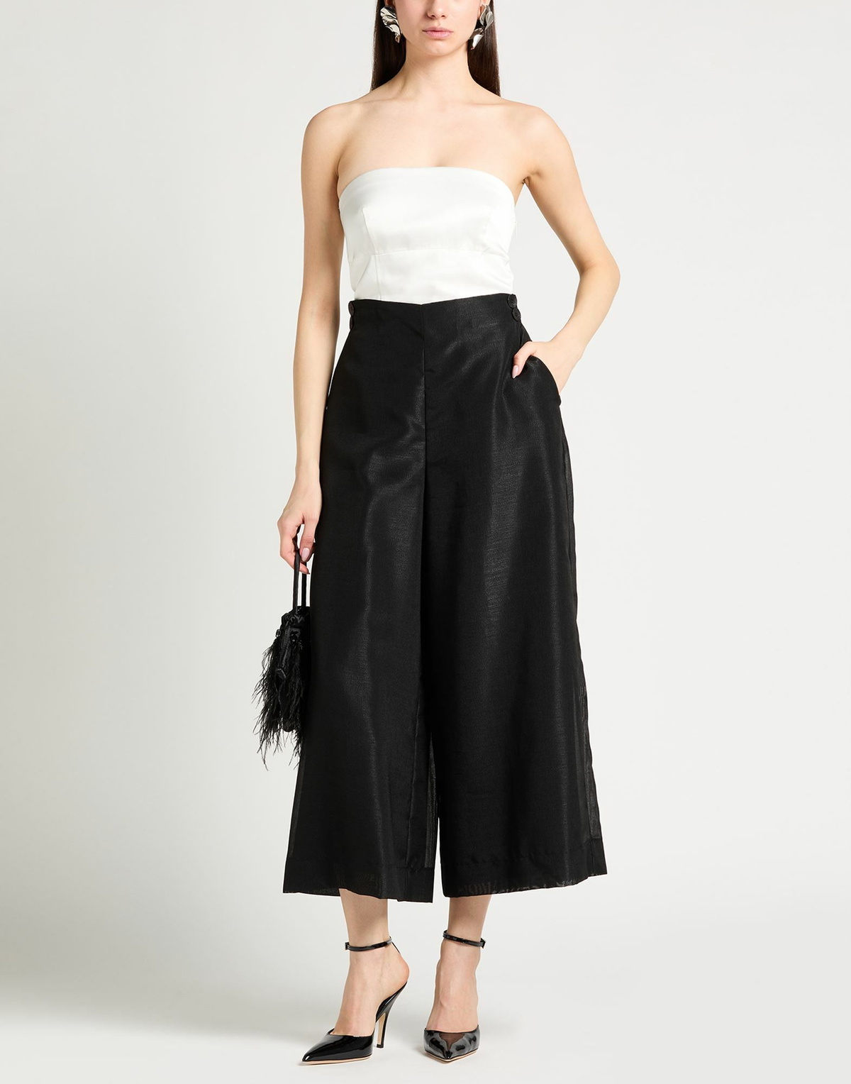 Alessia Santi Womens Pants in Black