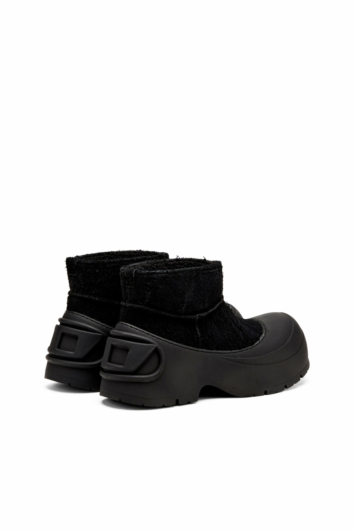 Diesel Chunky ankle boot with lug sole - Boots Mens in Black