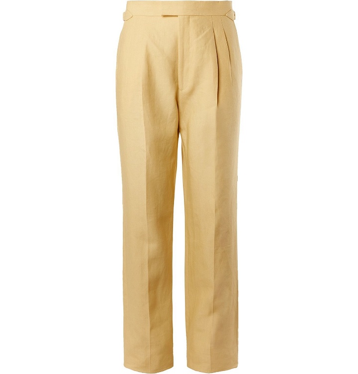 Photo: Maximilian Mogg - Pleated Linen Suit Trousers - Yellow