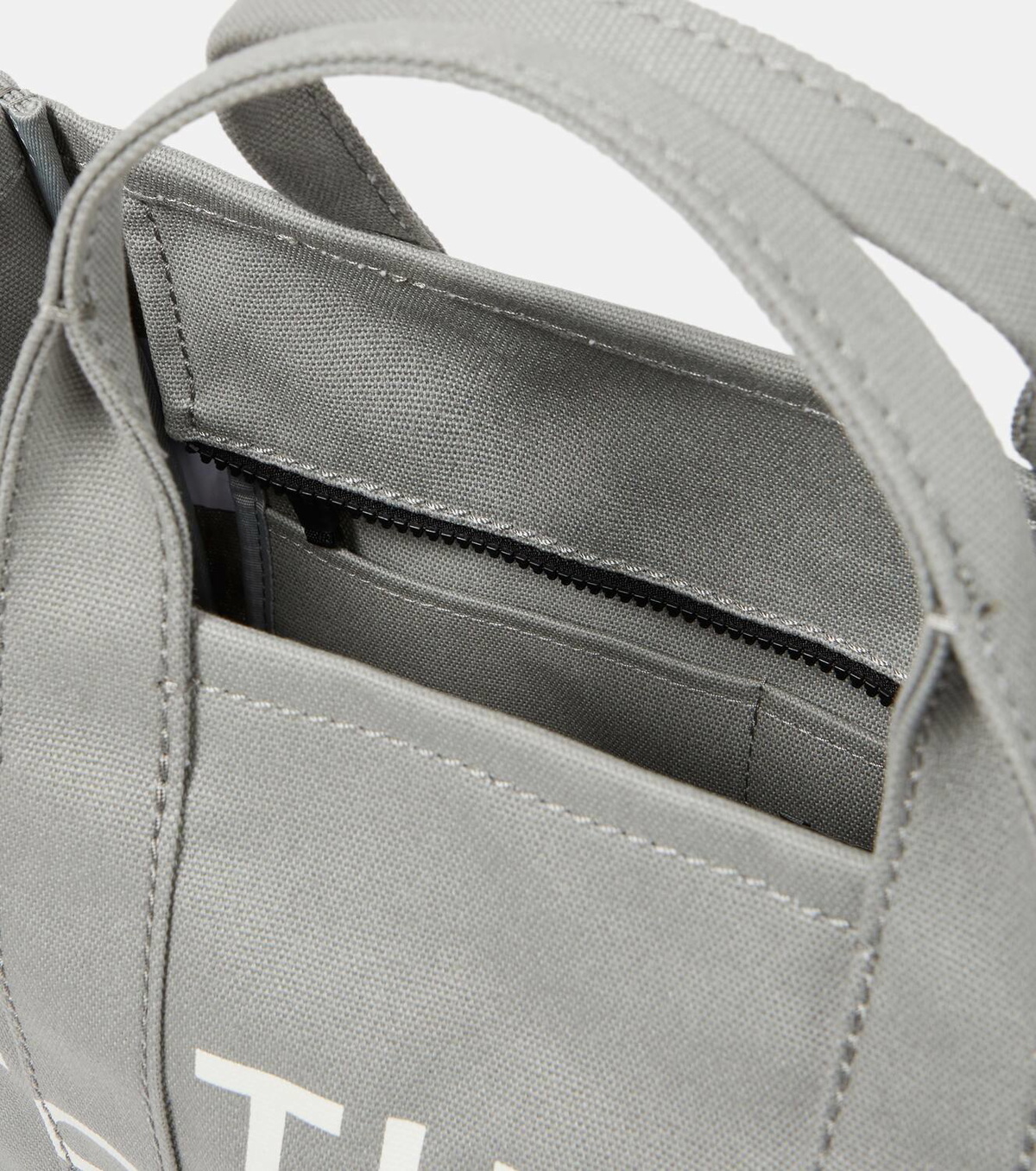 【MARC JACOBS)】The Canvas Medium トートバッグ＊グレー Marc Jacobs The Canvas Medium Tote Bag | Grey | FARFETCH JO