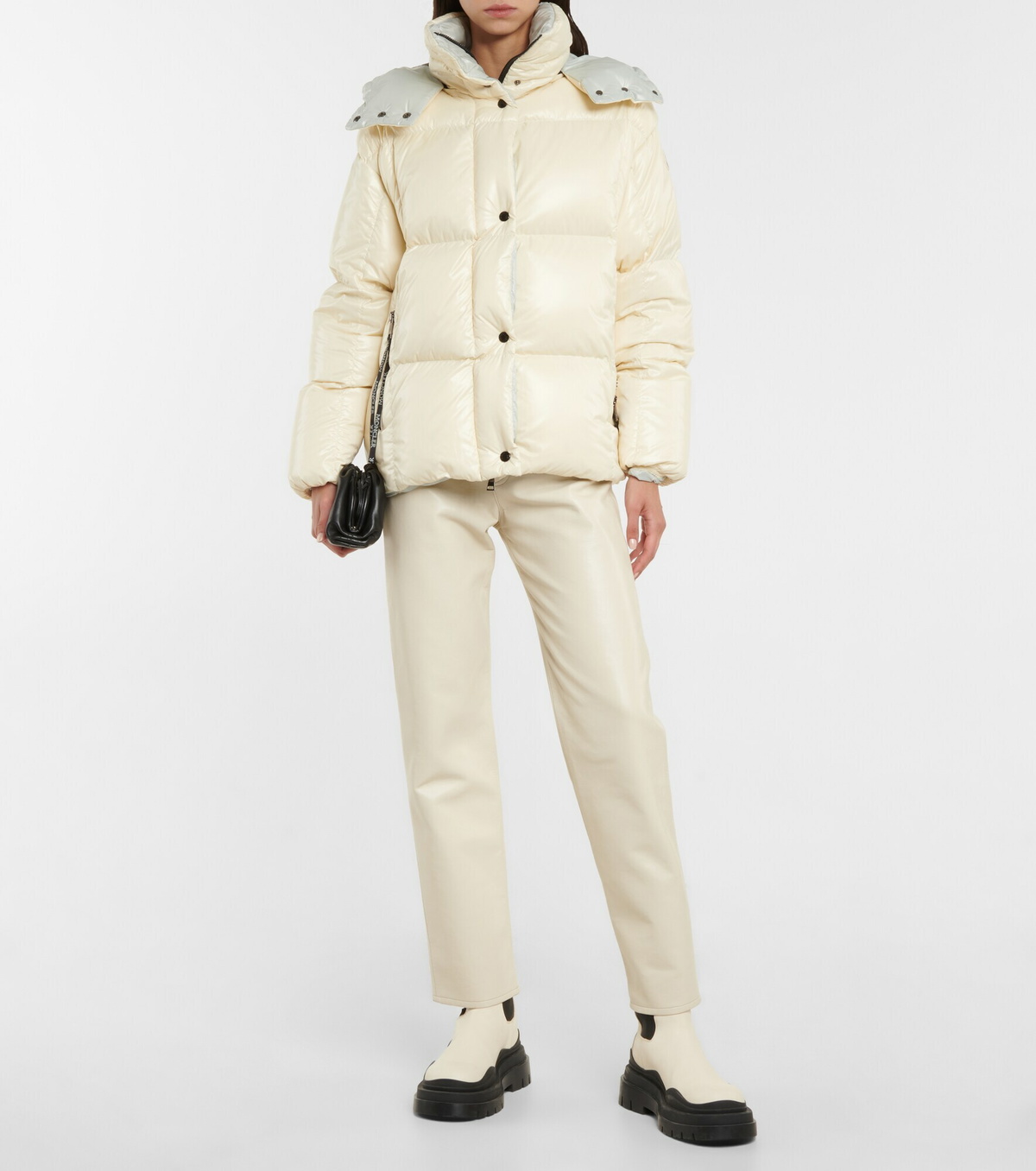 Moncler Parana Puffer Jacket | White | FARFETCH