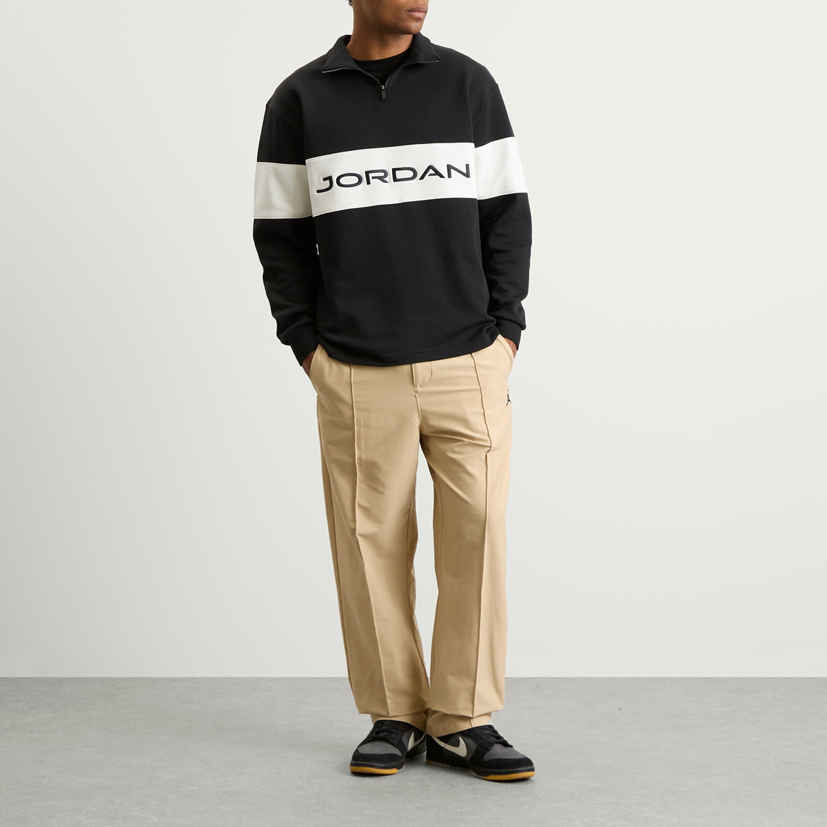 Air Jordan Men's Golf Pant in Linen/Black