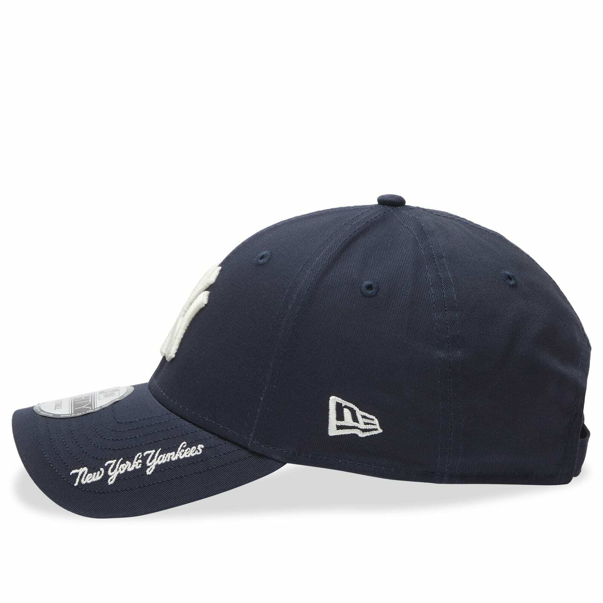 New Era New York Yankees Visor Script 9Forty Cap in Navy 
