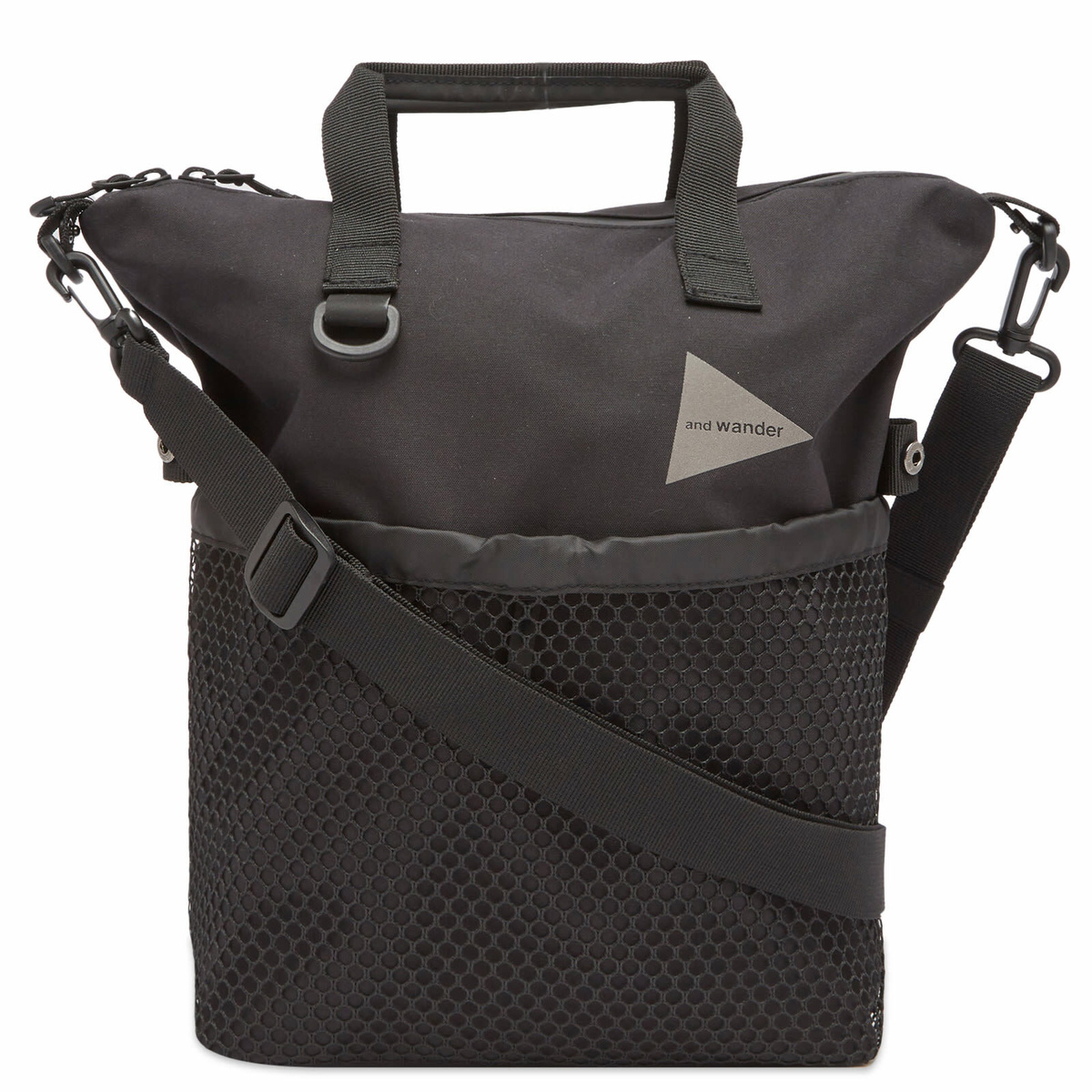 and wander Men's PE/CO 2-Way Bag in Black 