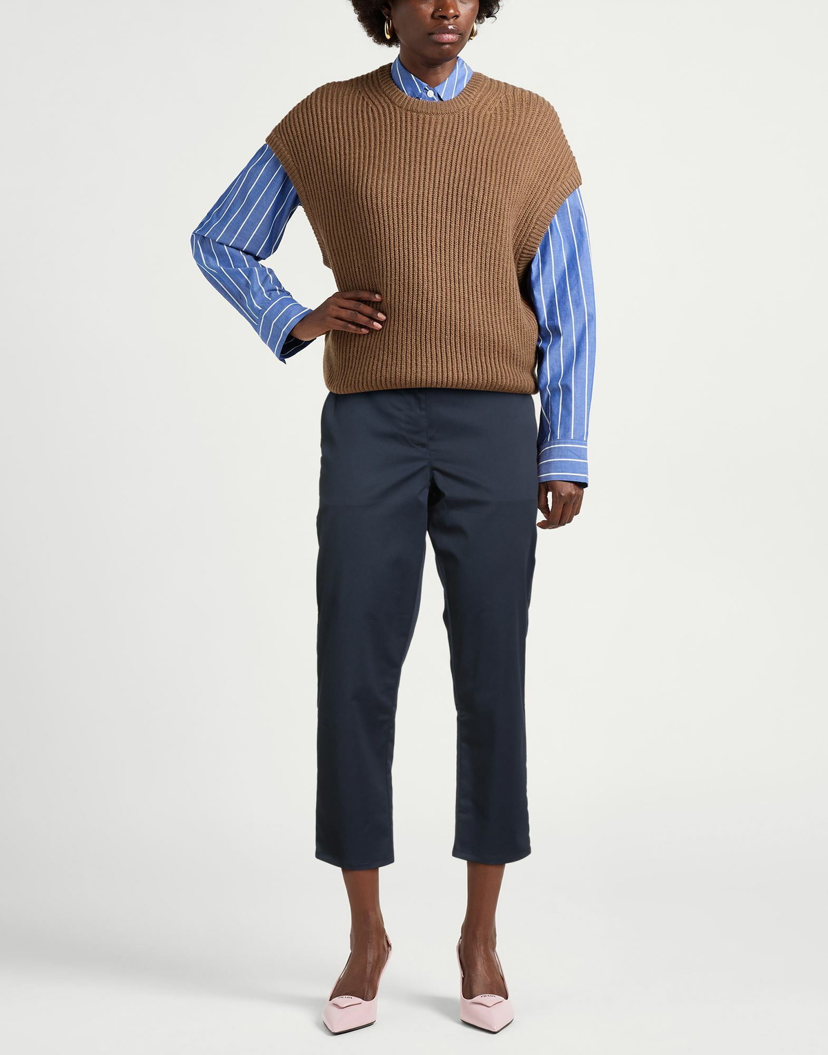 Orlebar Brown Womens Pants in Navy
